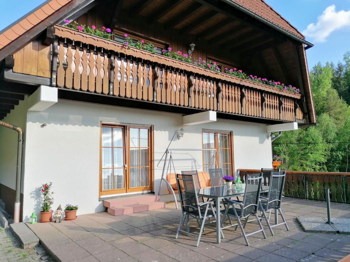 Ferienwohungen Im Kuchersbach Hornberg Exterior photo